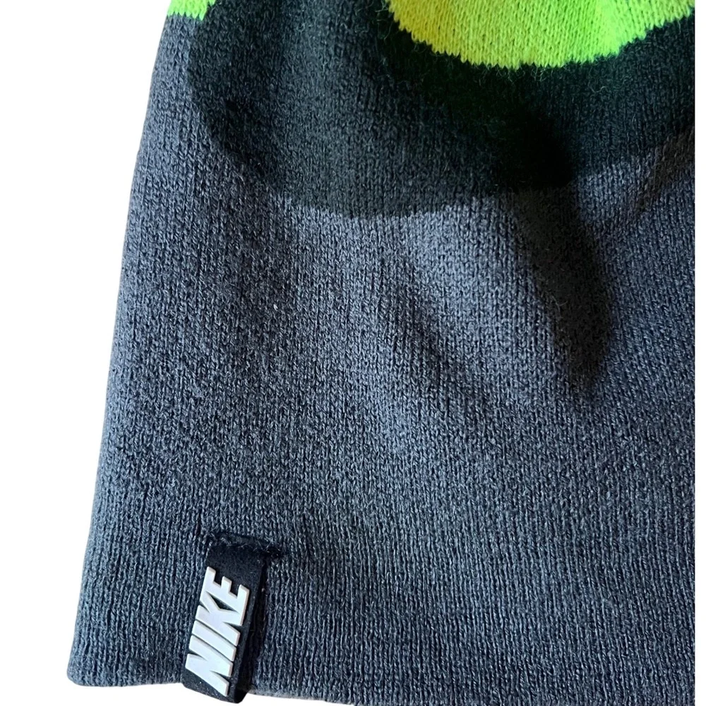 Nike‎ Youth Pom Beanie Hat Neon Green Gray Swoosh Logo Winter Warm